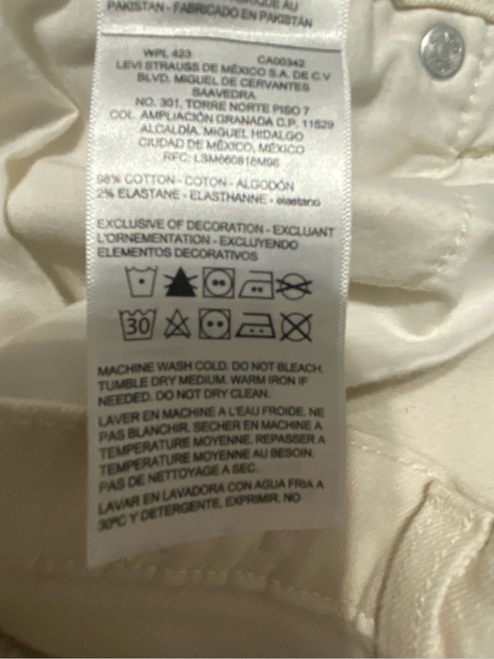 Signature by Levi Strauss Women's Cream Straight-Leg Jeans size 12 - Picture 4 of 5